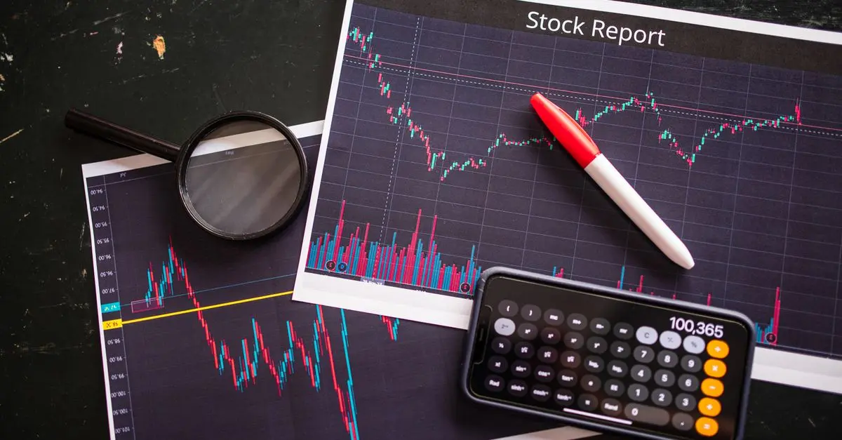 Pourquoi investir dans des ETF : Avantages et risques
